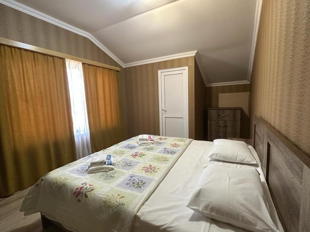 Happy House Apartment Kutaisi Exterior photo